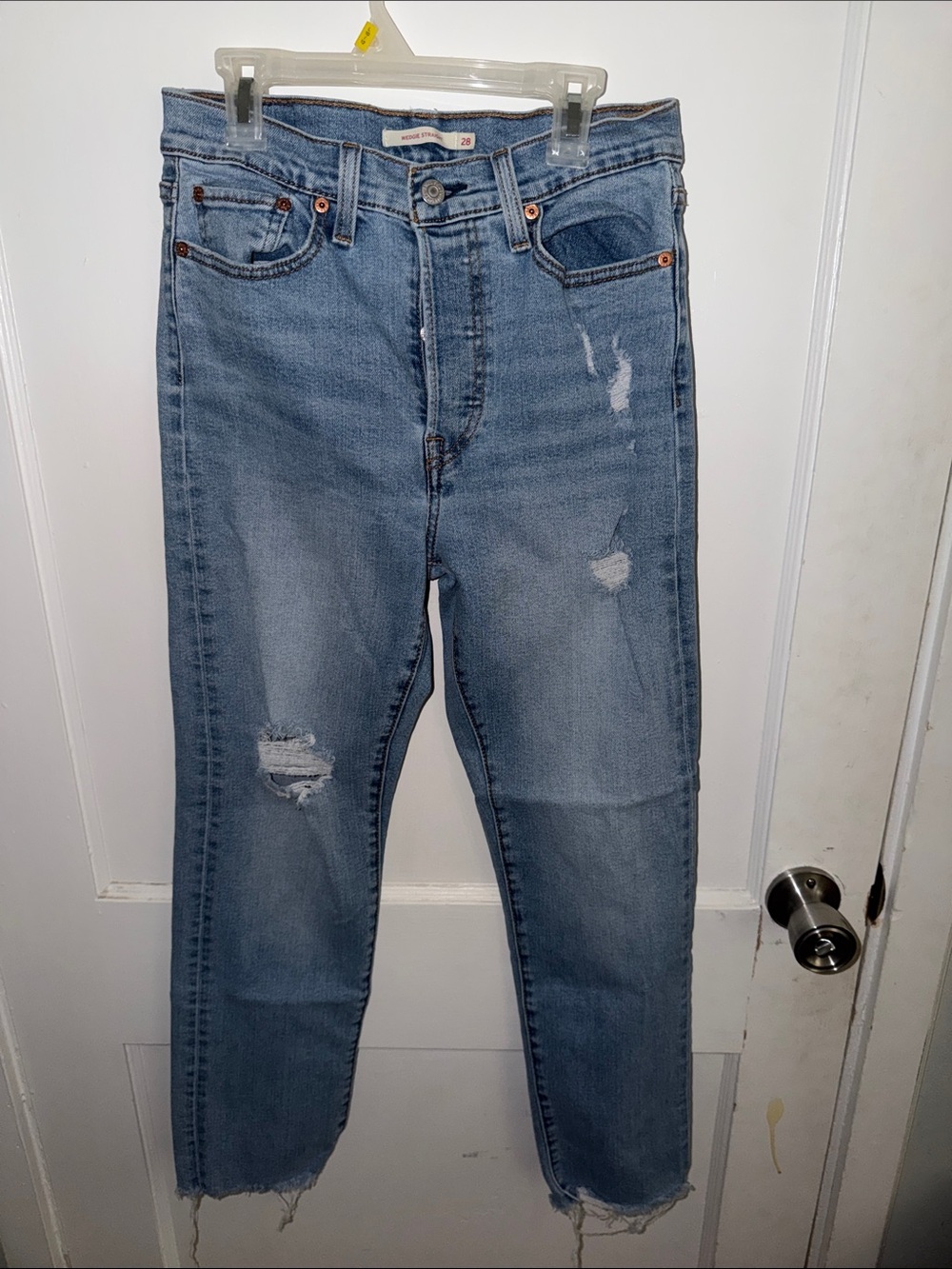 Women’s Levi wedgie straight